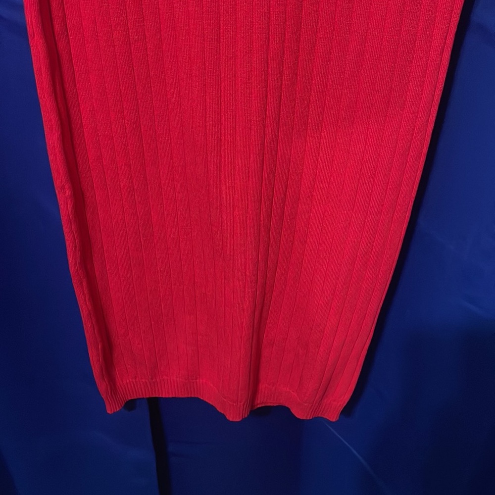 RIBBED RED DRESS - Picture 6 of 6